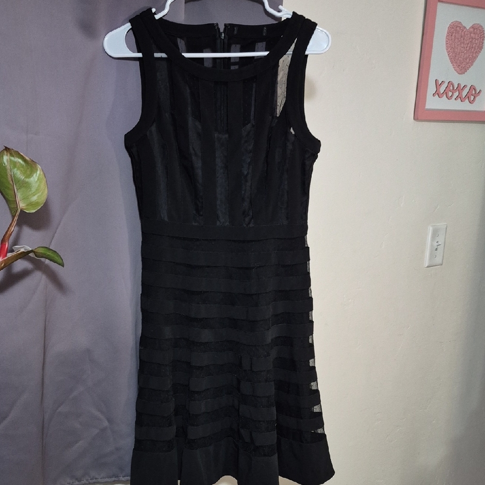 Elegant Black Sleeveless Dress